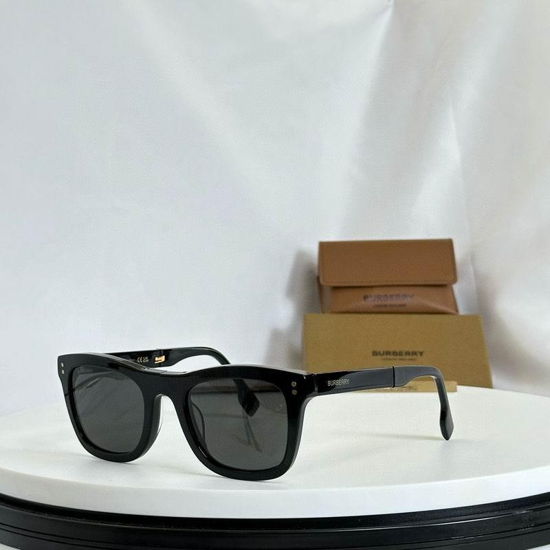 Burberry Sunglasses 222